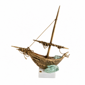 Sculpture Boat